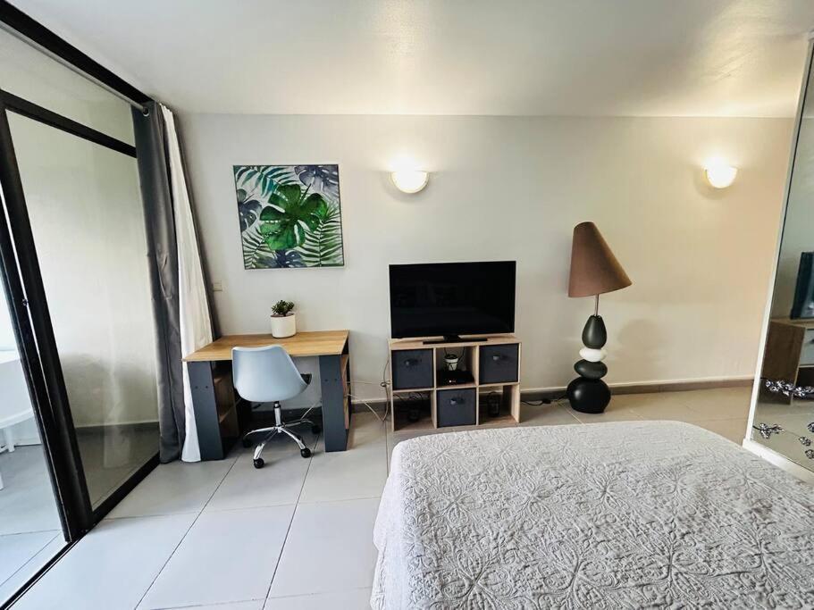 Studio Cosy Plage Et Piscine A Bas Du Fort Le Gosier  Exterior foto