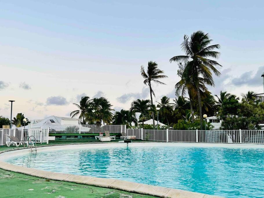 Studio Cosy Plage Et Piscine A Bas Du Fort Le Gosier  Exterior foto